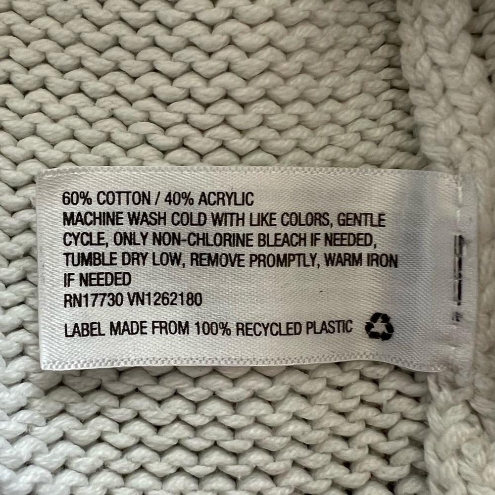 a new day Sweater - Picture 4 of 4